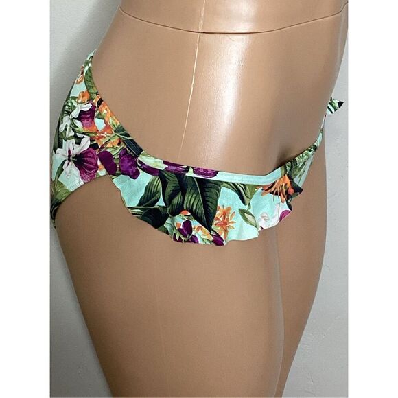 New. PQ floral bikini set. Size small. Retails $148 - Picture 7 of 14